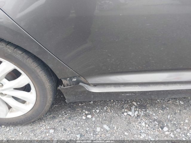 Kia Optima Ex Image 8