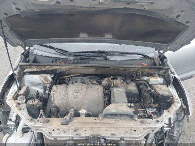 Toyota Highlander Le Image 11