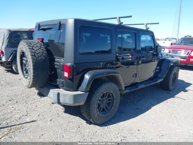 Jeep Wrangler Sahara Image 10
