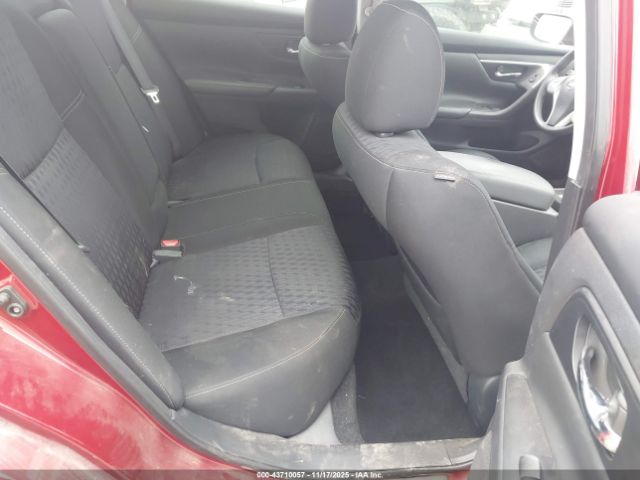 Nissan Altima 2.5 S Image 9