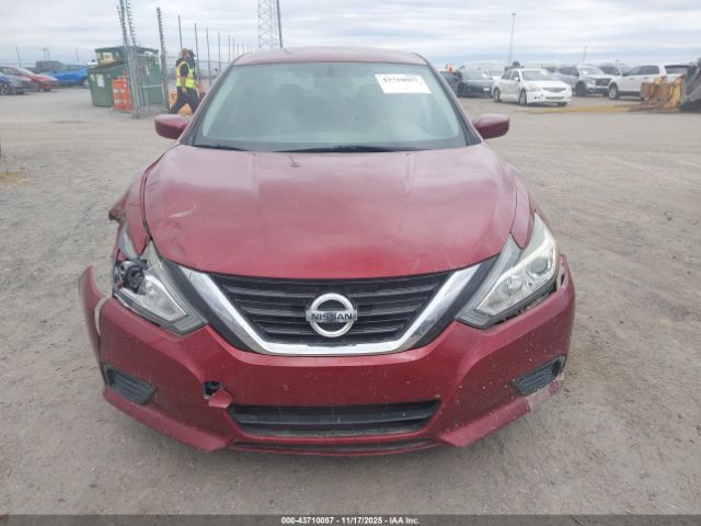 Nissan Altima 2.5 S Image 13