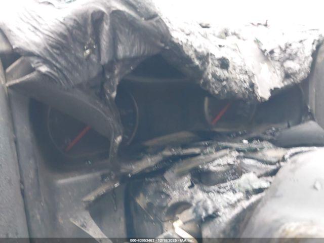 GMC Sierra 2500 Image 5