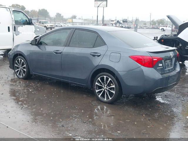 Toyota Corolla Se Image 6