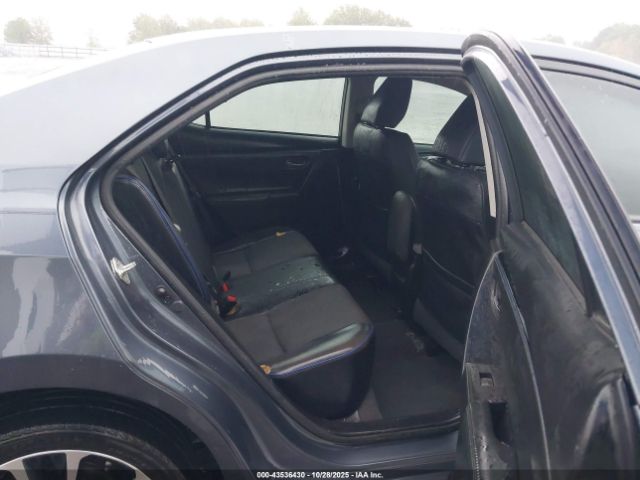 Toyota Corolla Se Image 13