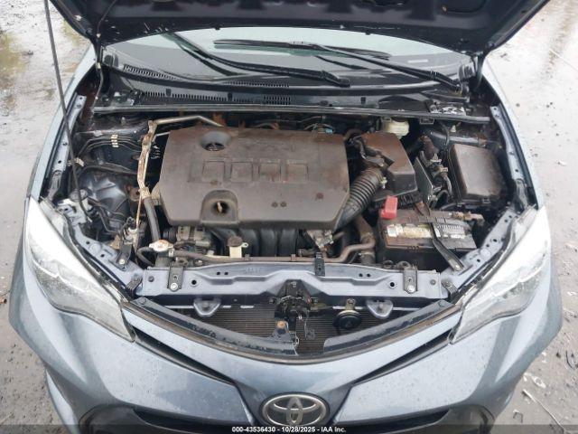 Toyota Corolla Se Image 11