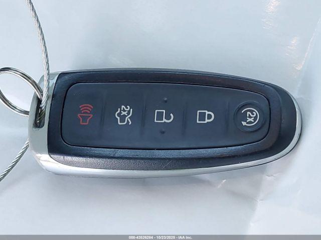 Ford Escape Se Image 8