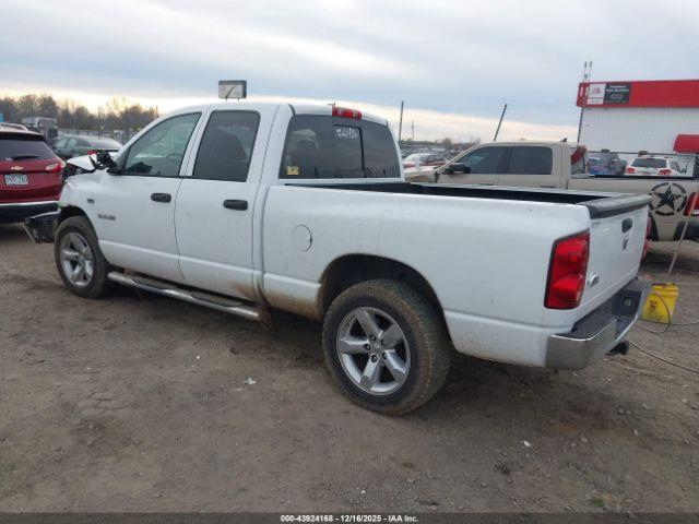 Dodge Ram 1500 Slt Image 2