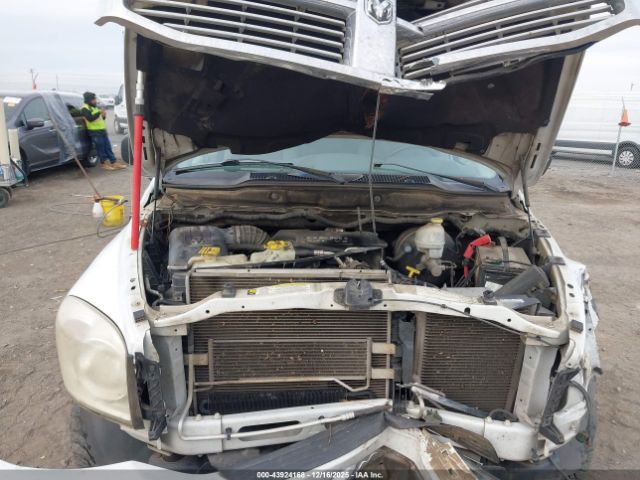 Dodge Ram 1500 Slt Image 18