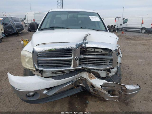 Dodge Ram 1500 Slt Image 17