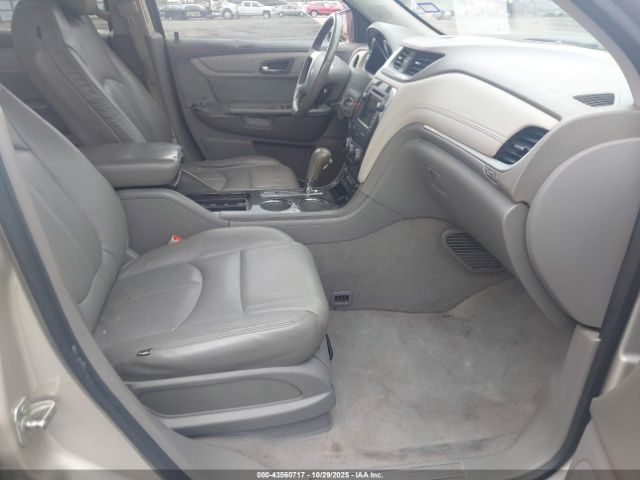 Chevrolet Traverse 2lt Image 8