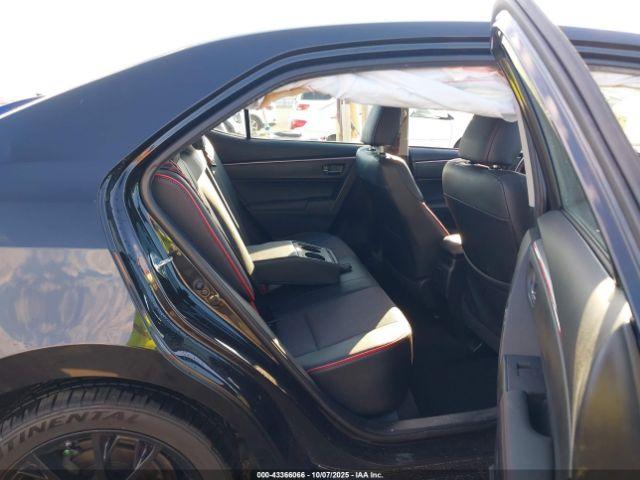 Toyota Corolla Image 14