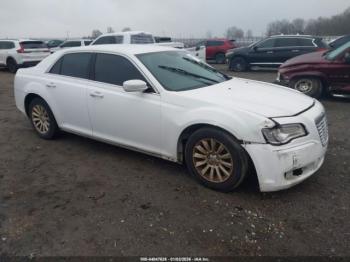  Salvage Chrysler 300