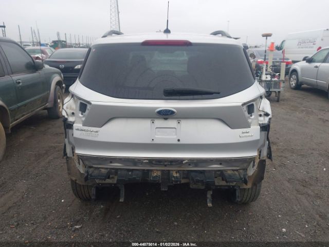 Ford Escape Se Image 2
