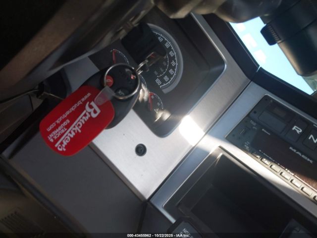 Mack Pinnacle Image 6