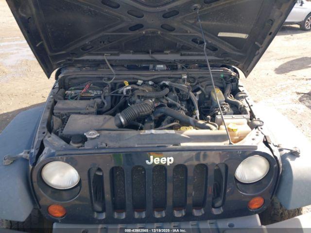 Jeep Wrangler X Image 13