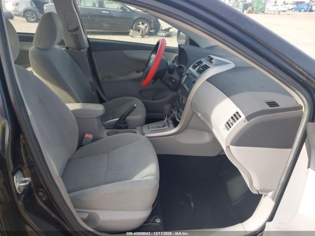 Toyota Corolla Le Image 3