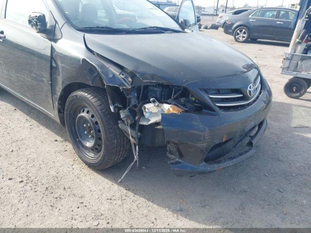 Toyota Corolla Le Image 4