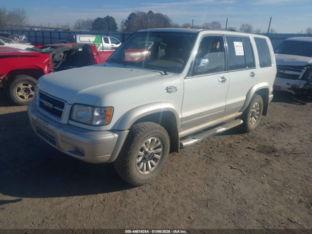 Isuzu Trooper Image 5