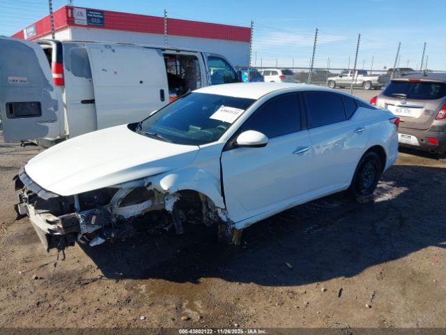 Nissan Altima S Fwd Image 3