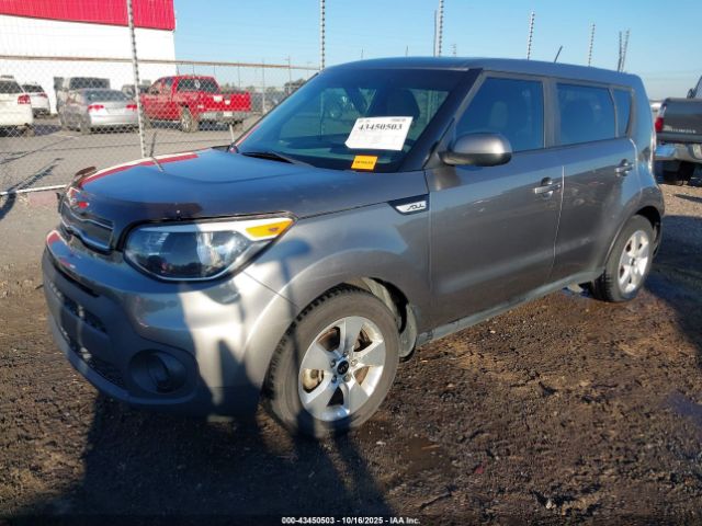 Kia Soul Image 3