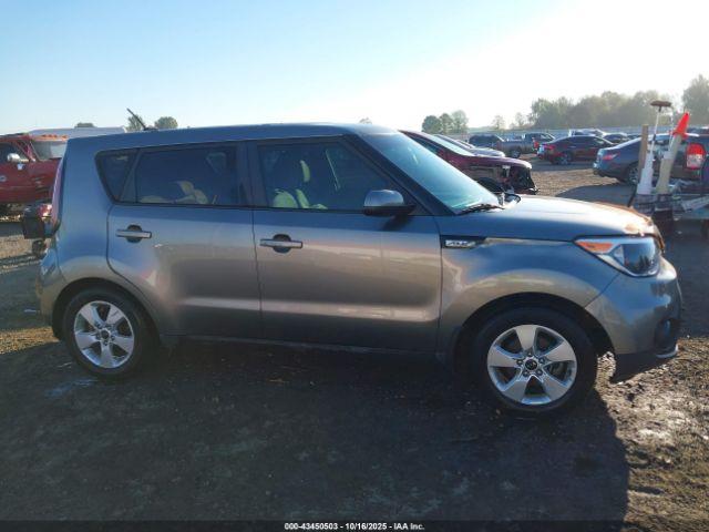Kia Soul Image 12