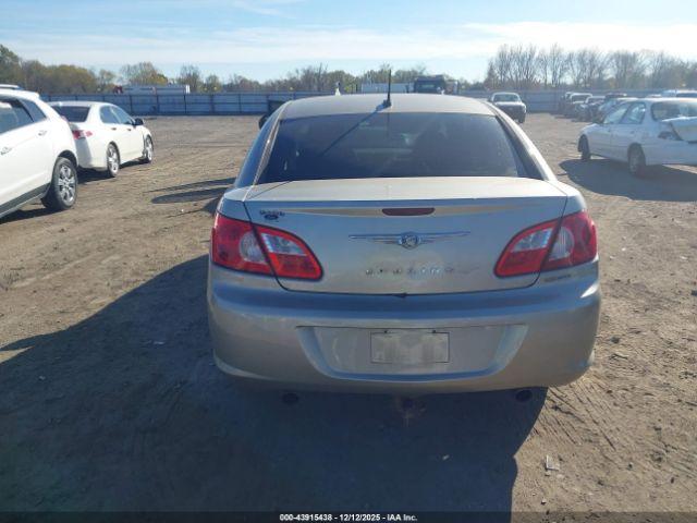 Chrysler Sebring Limited Image 16