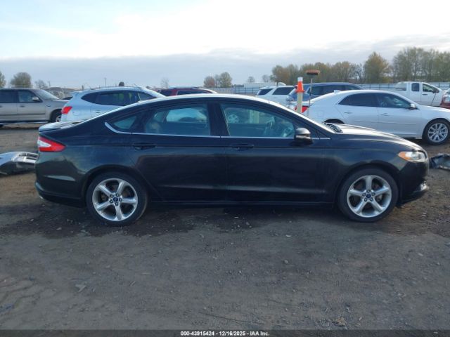 Ford Fusion Se Image 9