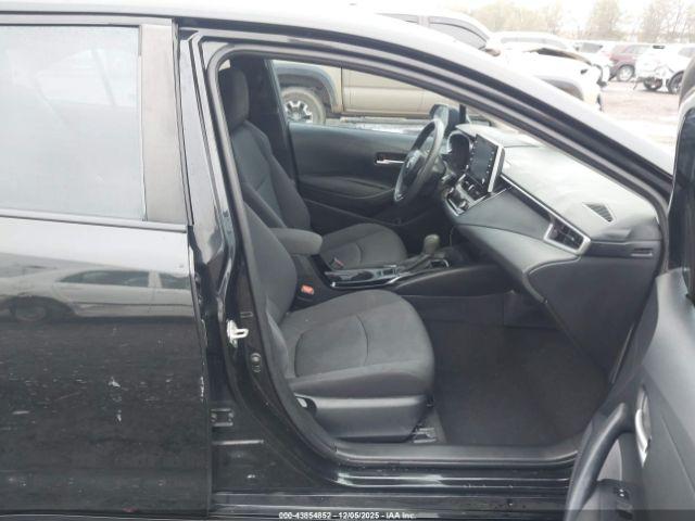 Toyota Corolla Le Image 3