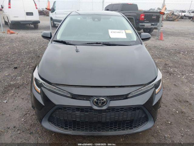 Toyota Corolla Le Image 20