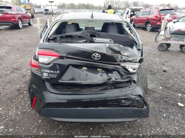 Toyota Corolla Le Image 15