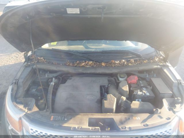 Ford Explorer Xlt Image 12