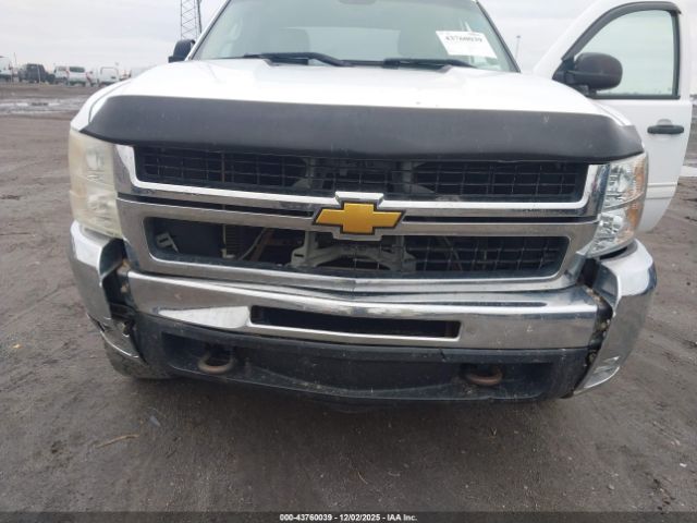 Chevrolet Silverado 2500 Lt Image 3