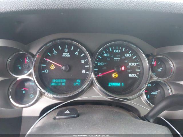 Chevrolet Silverado 2500 Lt Image 10