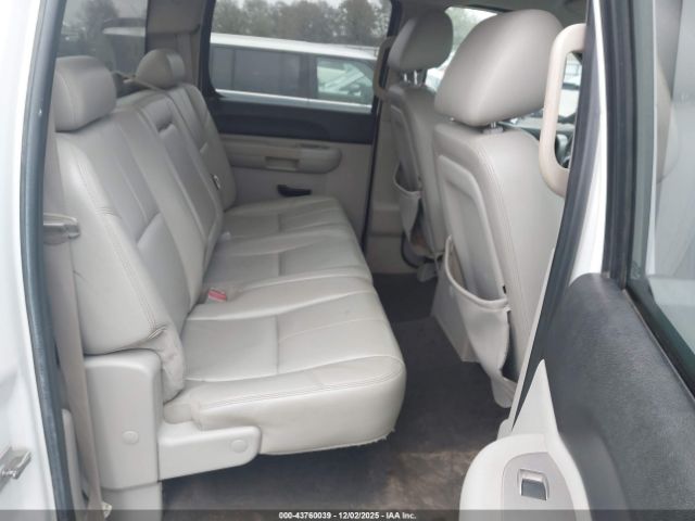 Chevrolet Silverado 2500 Lt Image 4