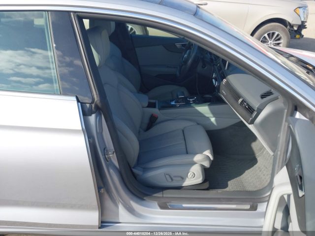 Audi A5 2.0t Premium Image 11