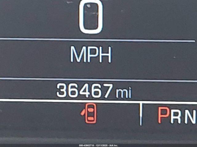 GMC Yukon Sle Image 14