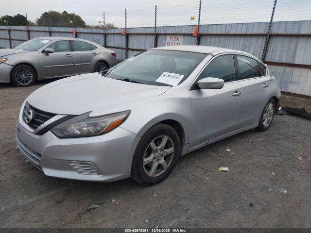 Nissan Altima 2.5 S Image 17