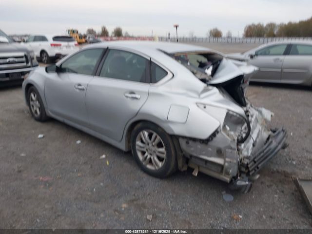 Nissan Altima 2.5 S Image 9