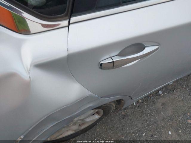 Nissan Altima 2.5 S Image 4