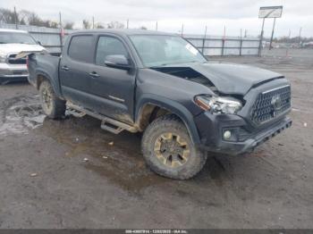  Salvage Toyota Tacoma