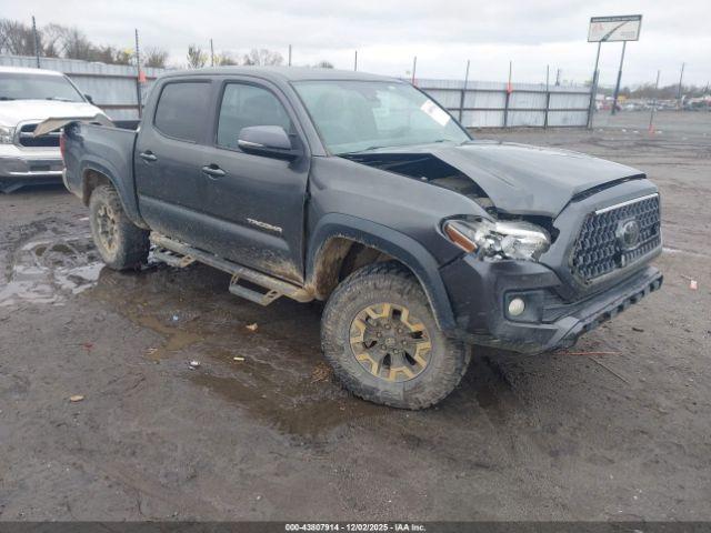  Salvage Toyota Tacoma