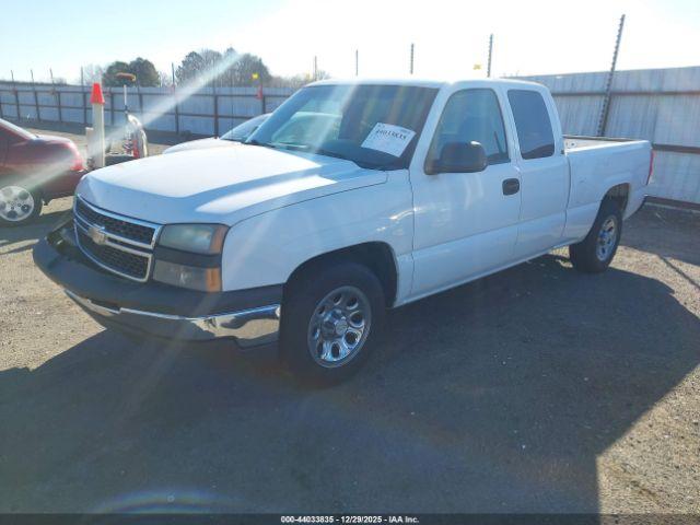 Chevrolet Silverado 1500 Ls Image 6