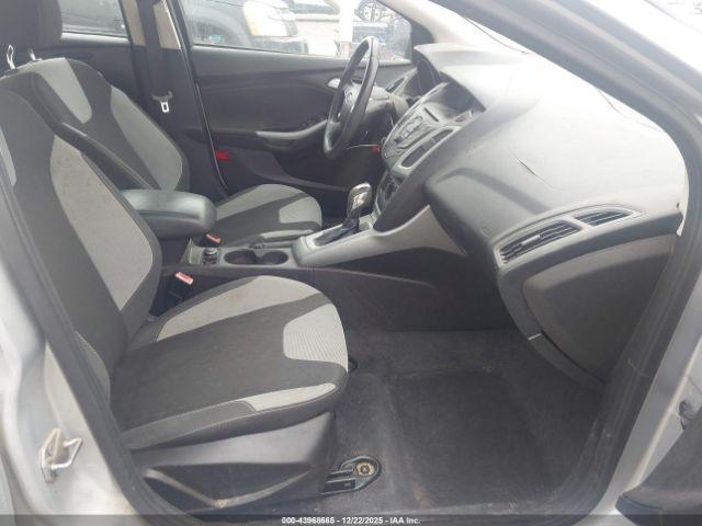 Ford Focus Se Image 4