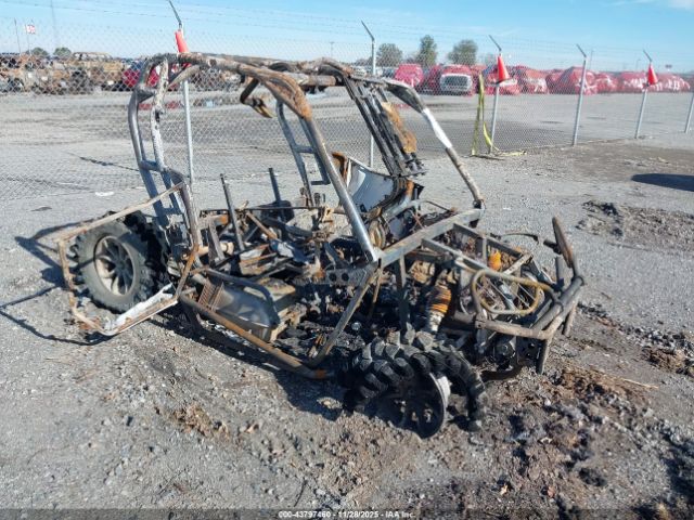 Can-Am Commander Image 1