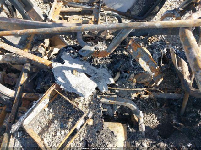 Can-Am Commander Image 10