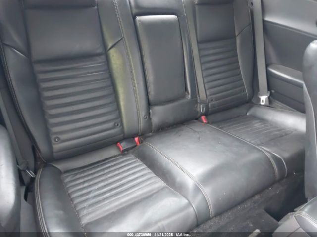 Dodge Challenger Sxt Plus Image 13