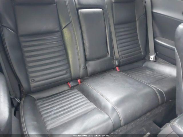 Dodge Challenger Sxt Plus Image 13