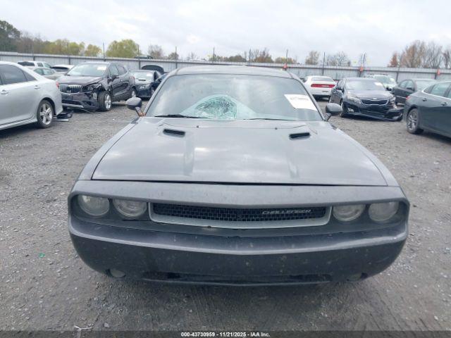 Dodge Challenger Sxt Plus Image 18