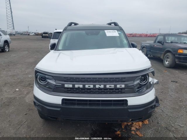 Ford Bronco Badlands Image 13