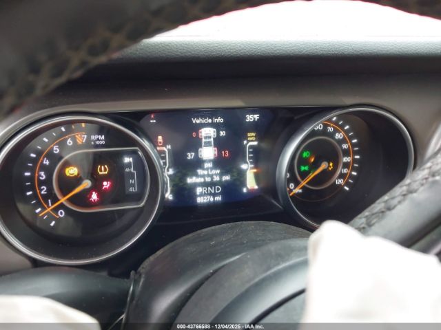 Jeep Gladiator Sport S 4x4 Image 12